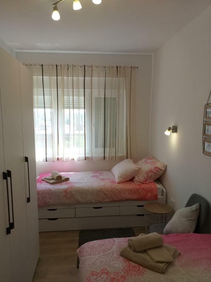 Apartman Luka Pula Bagian luar foto